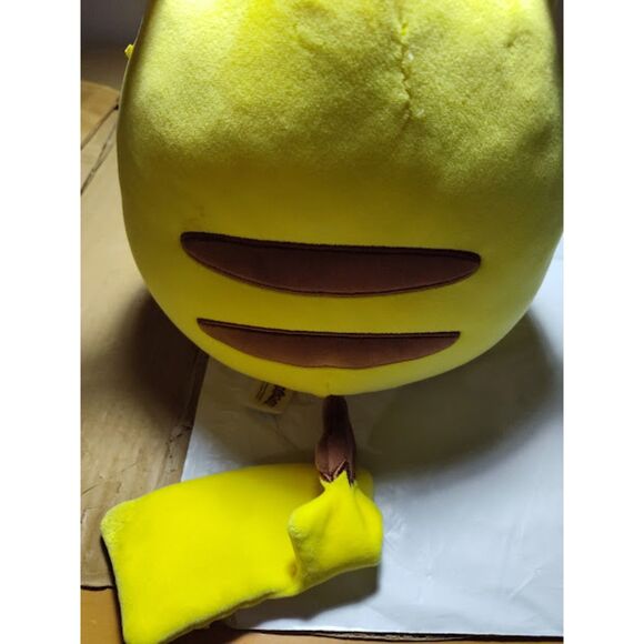 Pokemon Pikachu 2023 Squishmallow Approx. 14" - Picture 4 of 8